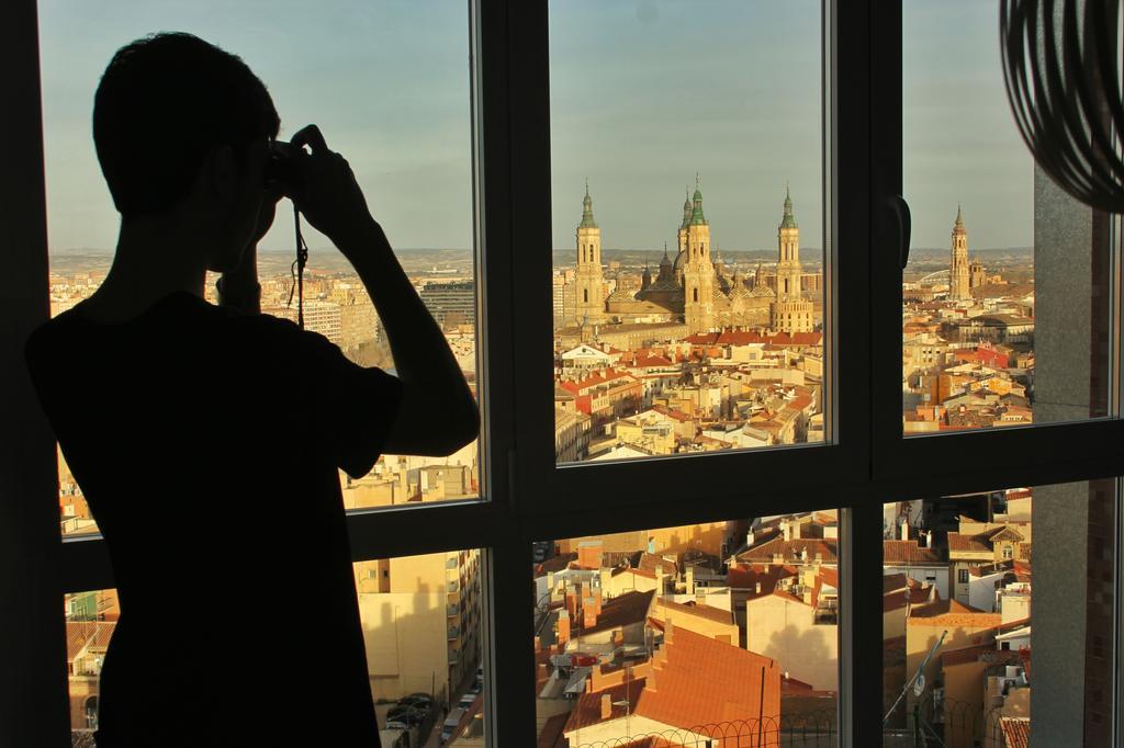 Mirador Del Ebro Apartman Zaragoza Kültér fotó