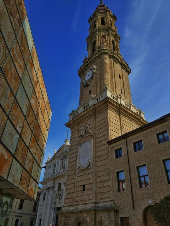 Mirador Del Ebro Apartman Zaragoza Kültér fotó