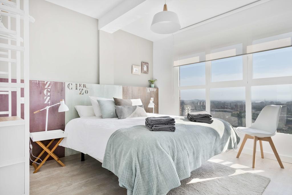 Mirador Del Ebro Apartman Zaragoza Kültér fotó